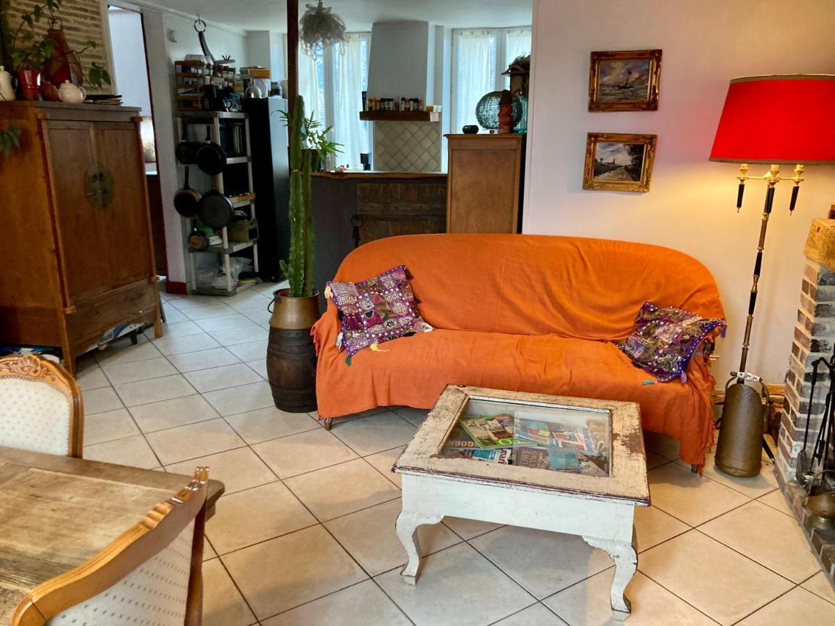 L Annonce N Est Pas D Actualite Ne Pas Prendre De Reservation Villa Saint-Fargeau  Bagian luar foto