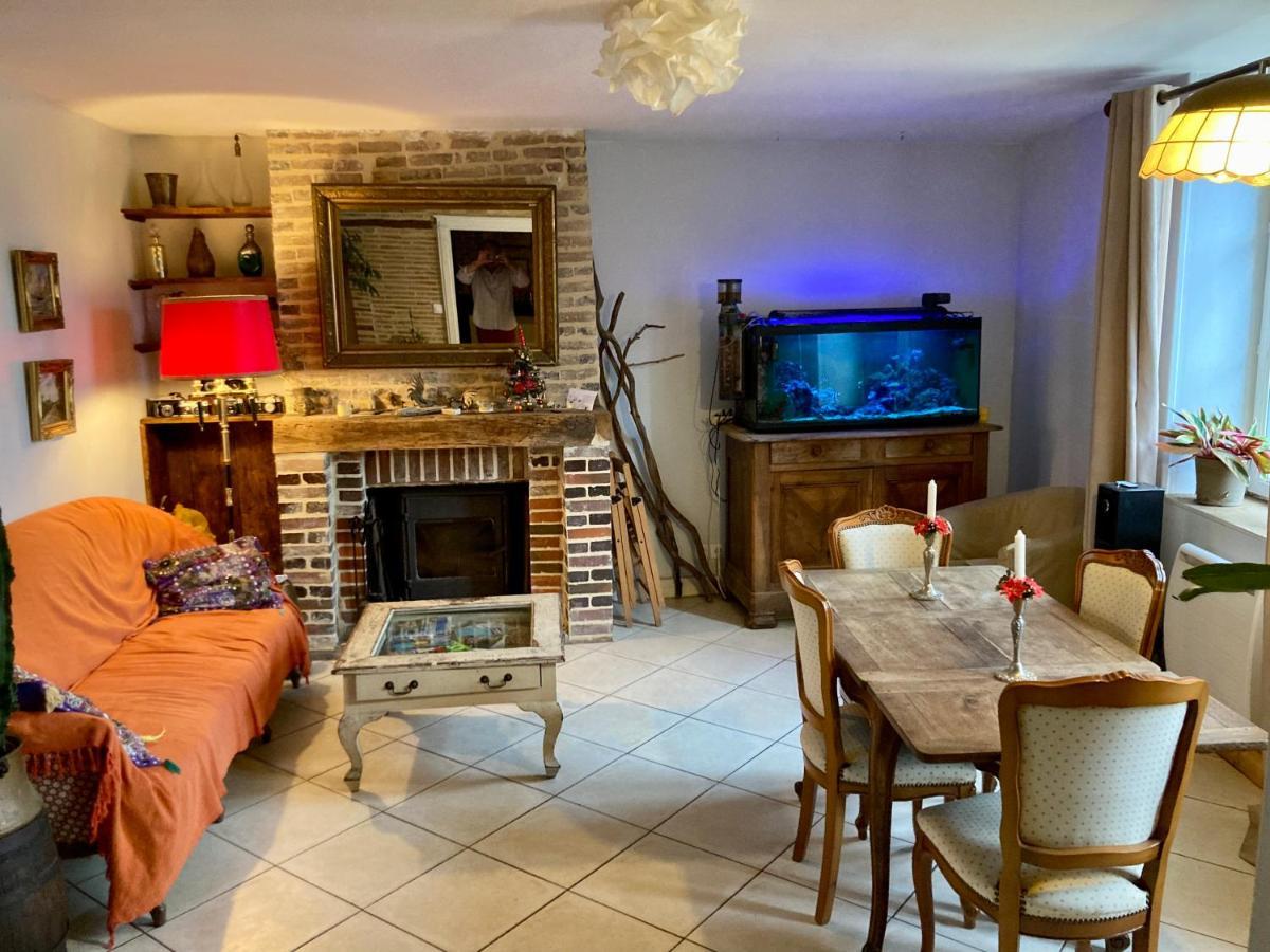 L Annonce N Est Pas D Actualite Ne Pas Prendre De Reservation Villa Saint-Fargeau  Bagian luar foto
