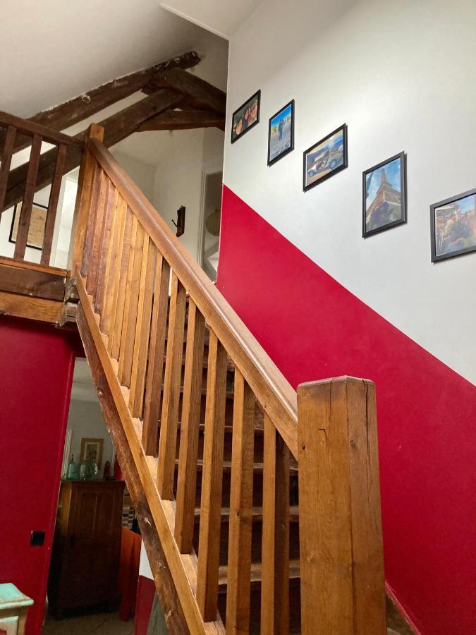 L Annonce N Est Pas D Actualite Ne Pas Prendre De Reservation Villa Saint-Fargeau  Bagian luar foto